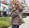 Cassandra kabát barna – Szőrmehatású béléssel készült női kabát – Innova Fashion – 2. kép